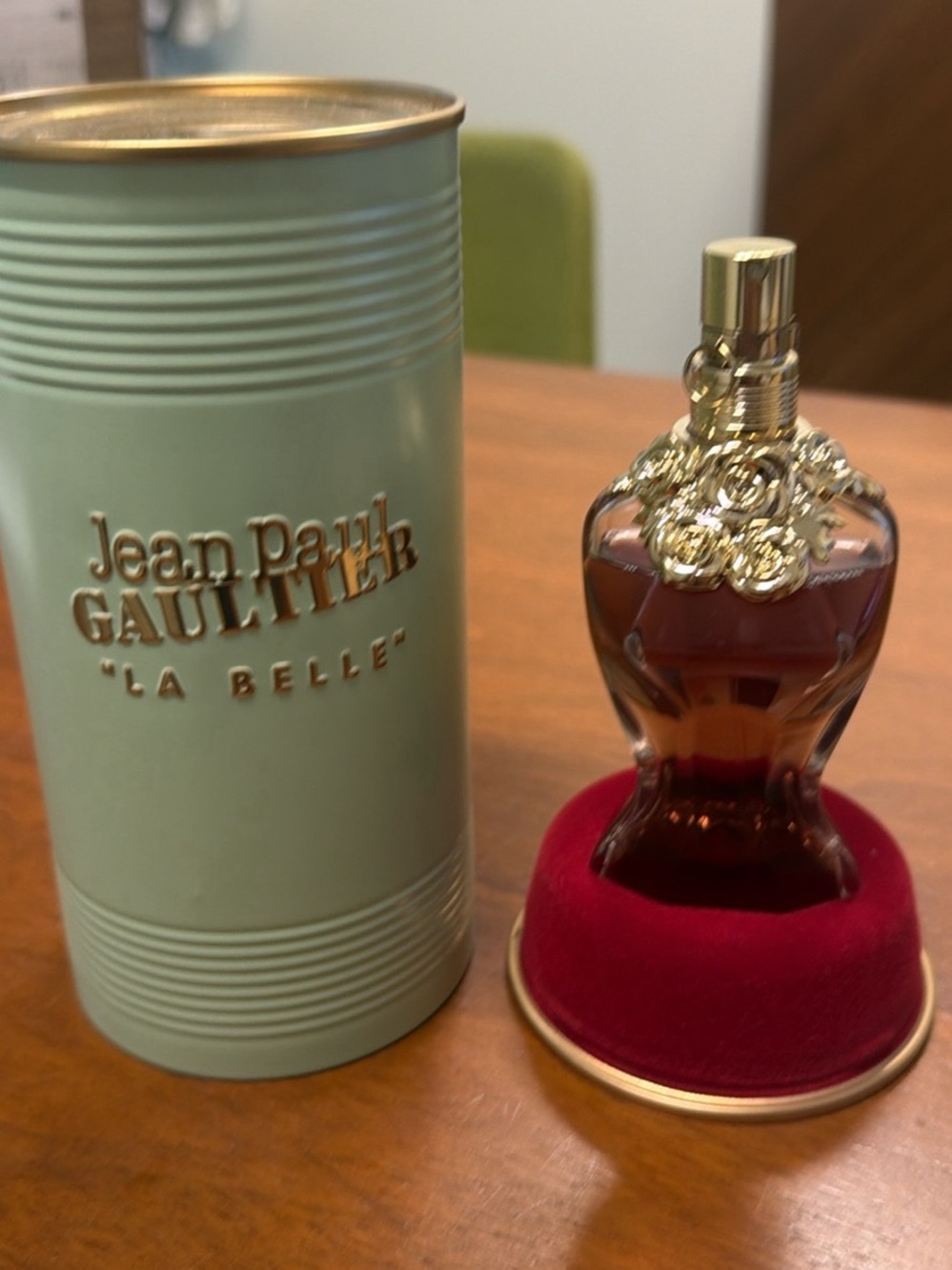 Jean Paul Gaultier โLa Belleโ